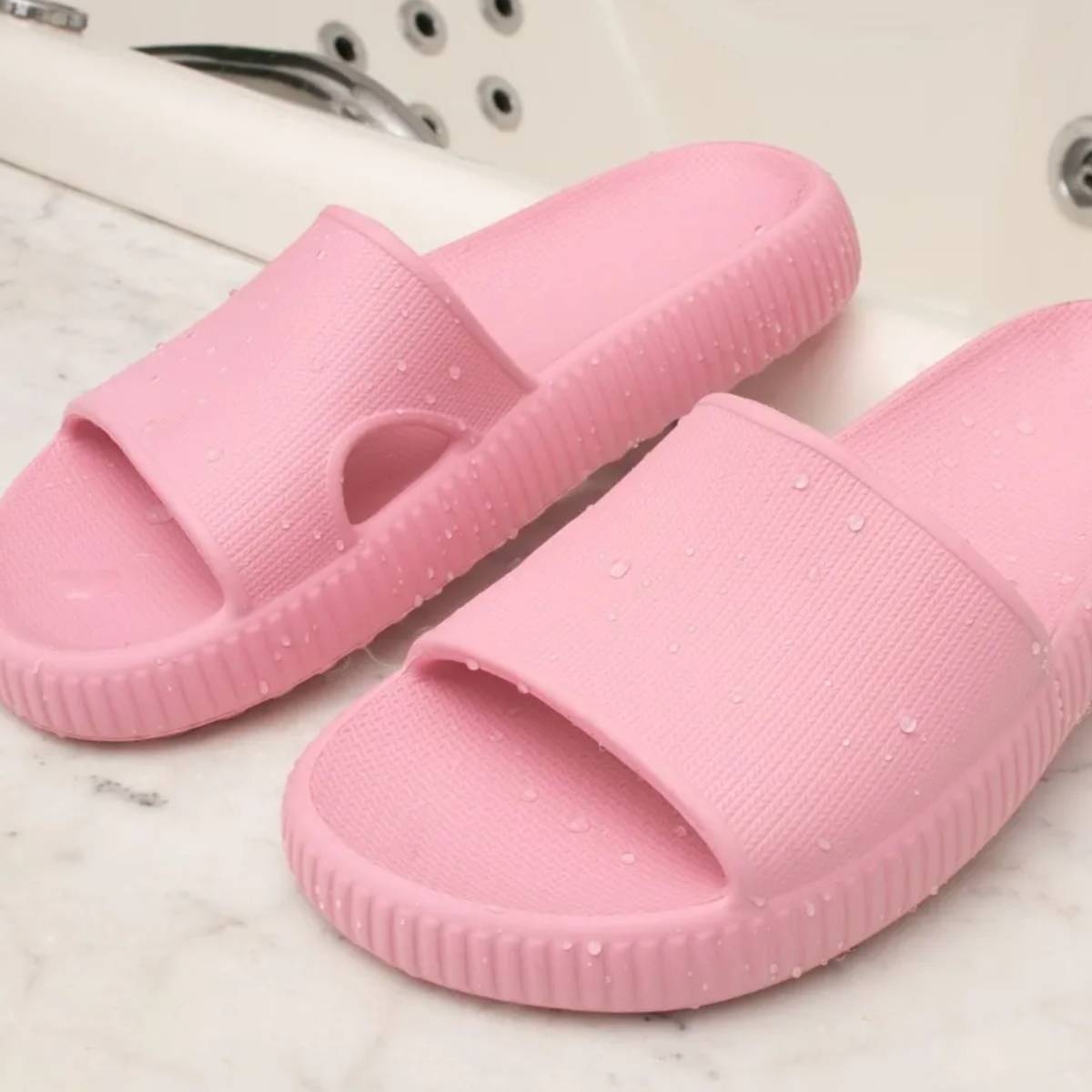 Chinelo Nuvem Rosa Antiderrapante Unissex - W23107-08