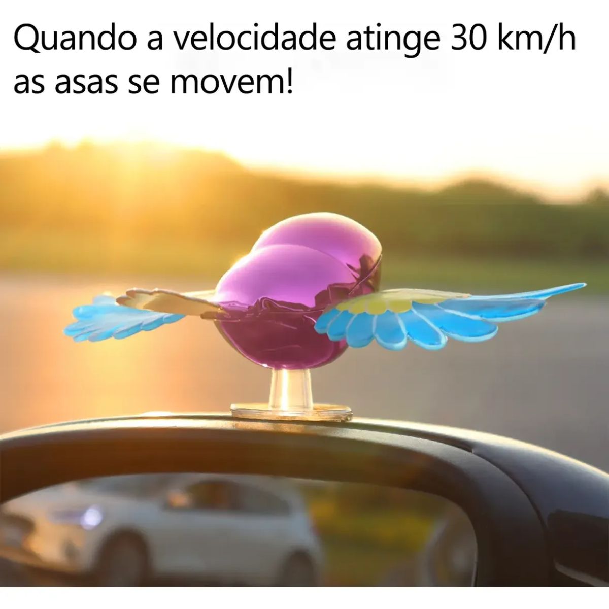 Enfeite Pássaro Decorativo com Asas Móveis para Carro e Moto - BJG-51135
