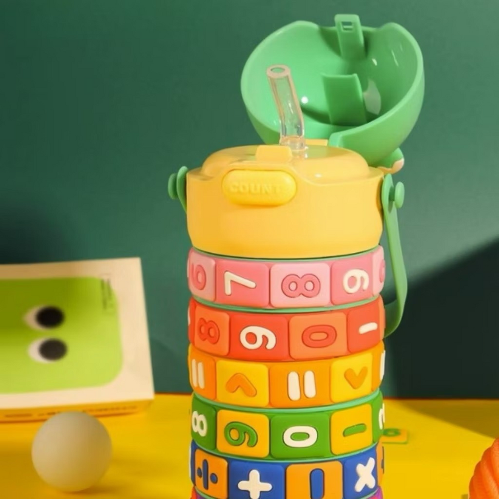 Garrafa Infantil Interativa 430ml com Contas Giratórias e Números Educativos - IOD00050