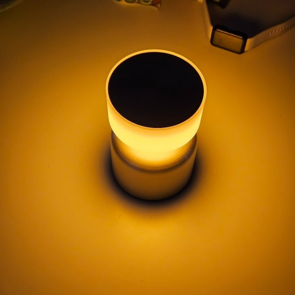 Luminária de Mesa LED Touch 3 Cores Sem Fio Recarregável - LPD0009