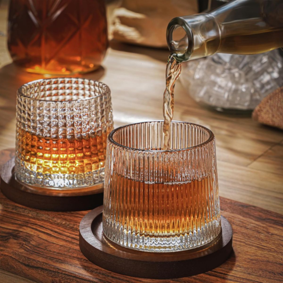 Copo de Whisky Giratório 170ml de Vidro com Base - HR-56